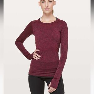 Lululemon Swiftly Tech Long Sleeve
Crew Star Ruby / Black